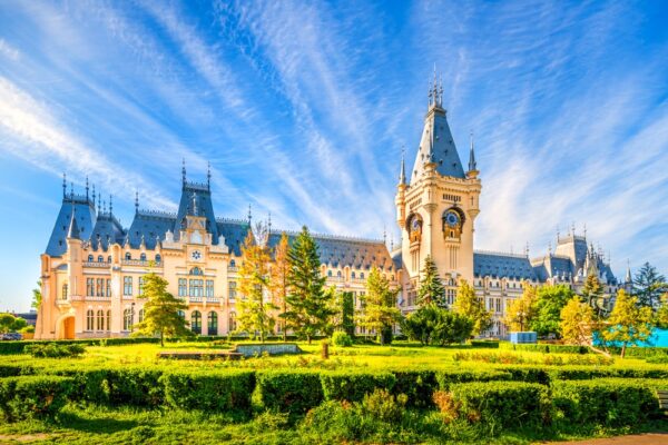 Places to Visit in Romania, best Places to Visit in Romania, top Places to Visit in Romania, famous Places to Visit in Romania, fly to Romania